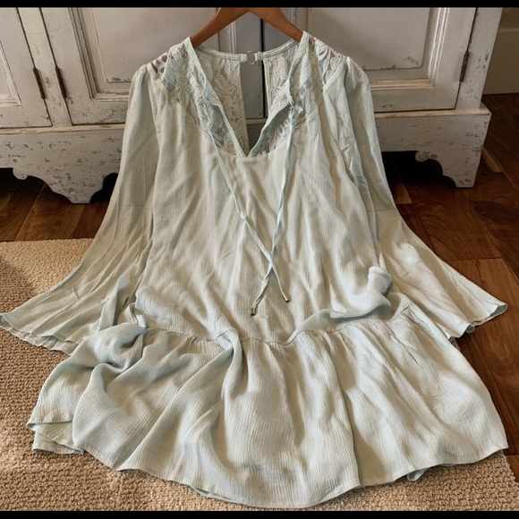 Small Bohemian Ethereal Lace Tunic Dress  - NWT - Picture 2 of 4